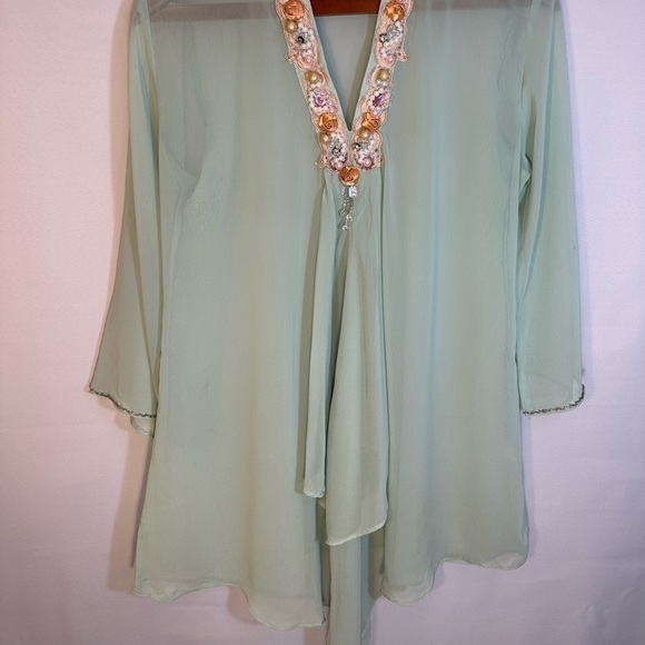 Queenora Womens Blouse Kaftan Lime Green Embedded Beads Ribbon Tunic Tunic Sz L - Picture 10 of 16